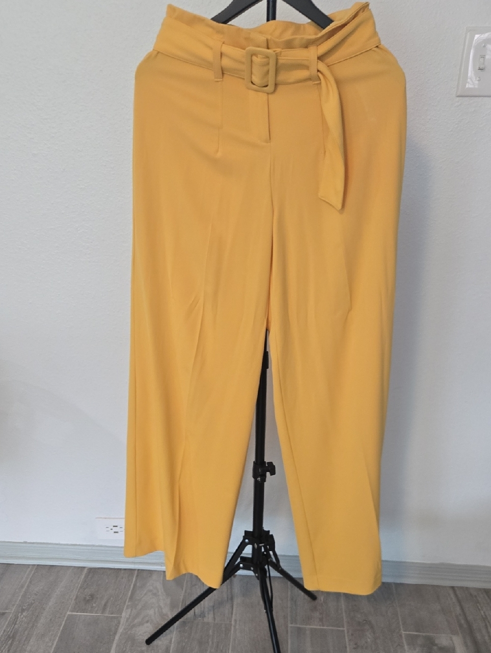 New York & Company Mustard Yellow Wide-Leg Paperbag Waist Pants